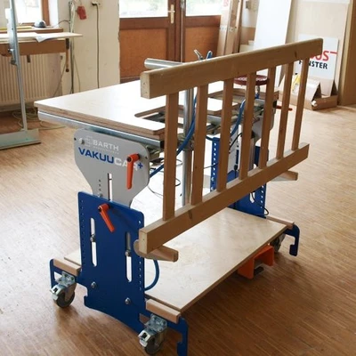 Barth VakuuCar Assembly table