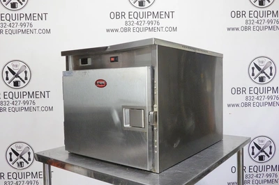 FWE COUNTERTOP HEATING HOLDING CABINET MODEL HCL-1826-4-CHIP (HINGES FROM LEFT TO RIGHT)