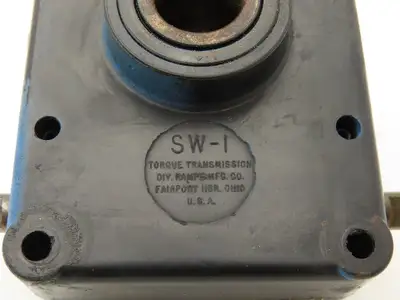 Torque Transmission SW-1 Worm Gear Speed Reducer 48:1 Mini Gearbox Hollow Shaft