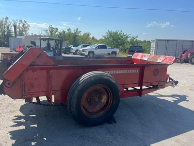 MASSEY FERGUSON 160 Manure Spreader | County Equipment Company LLC (5)