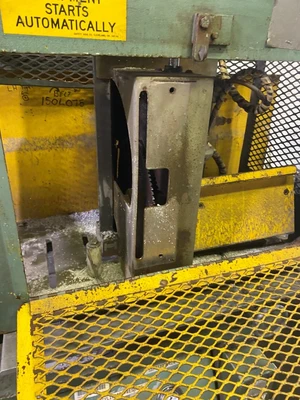 METAPLAST MST-3 TRAVELING HEAD EXTRUSION SAW