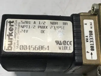 USED BURKERT 5281 A 1/2 NBR BR