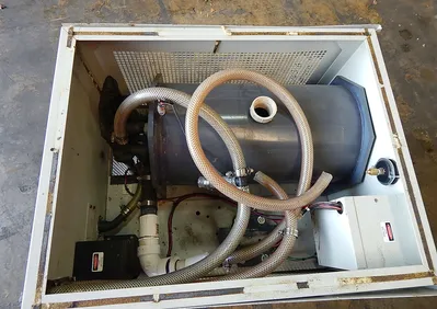 USED NESLAB RECIRCULATION CHILLER CFT-150