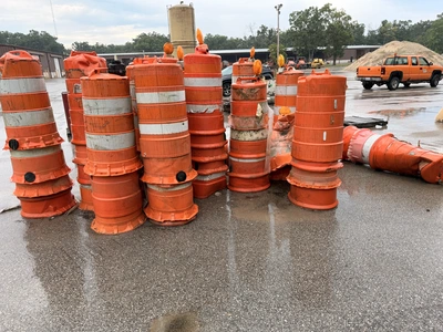 Used LARGE QUANTITY OF CONSTRUCTION BARRELS _UNKNOWN_ Misc Construction Attachements Michigan US | Miedema Asset Management Group #1410913