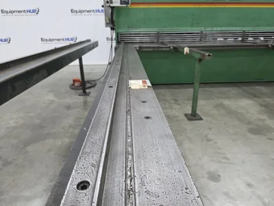 Used 2001 ACCURSHEAR 625012 Power Squaring Shears (Inch) Georgia US | The Equipment Hub #1521099