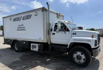 Used 2002 CHEVROLET C7500 Fuel & Lube Trucks Kentucky US | Proxy Equipment #1425954