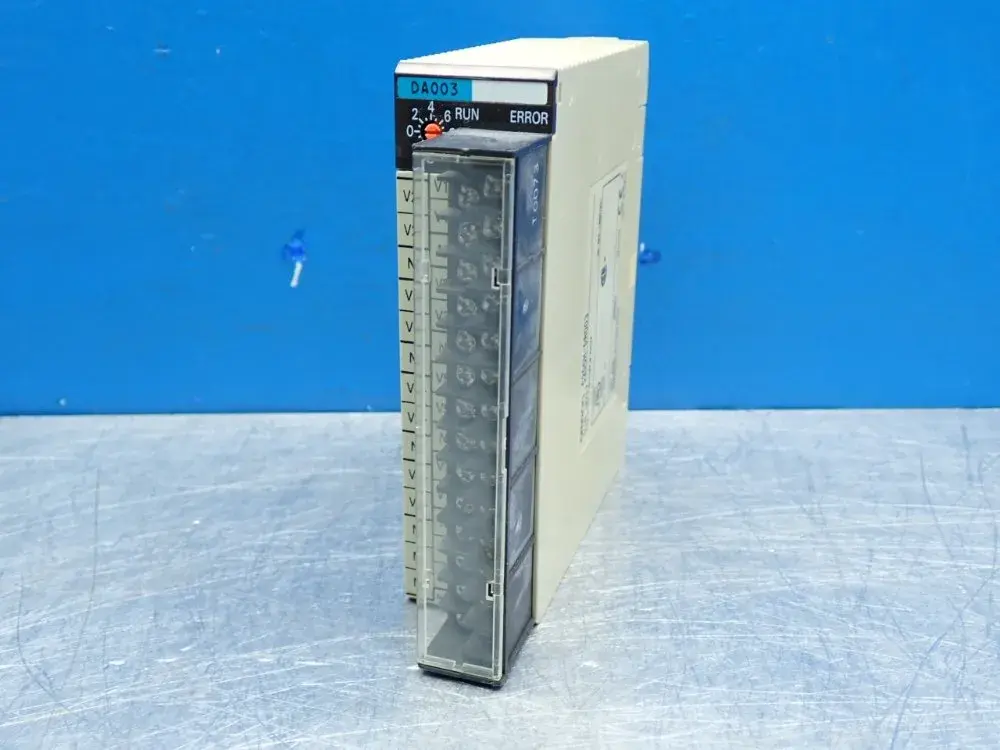 USED OMRON C200HDA003