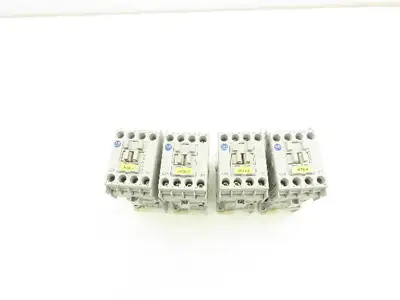 Allen Bradley 100-C09D*01 IEC Contactor 9A 3-Pole 600V 24VDC Coil  Lot of 4