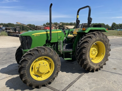 USED 2022 Deere 5075E