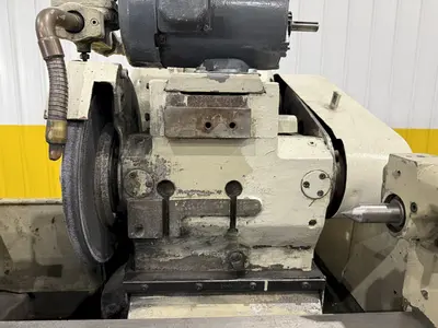 10" X 24" CINCINNATI MODEL 10X24 UNIVERSAL CYLINDRICAL GRINDER: YOBRO #24256