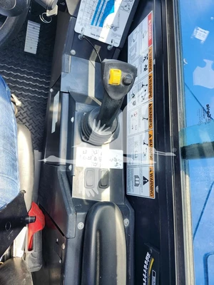 USED 2025 GENIE GTH844