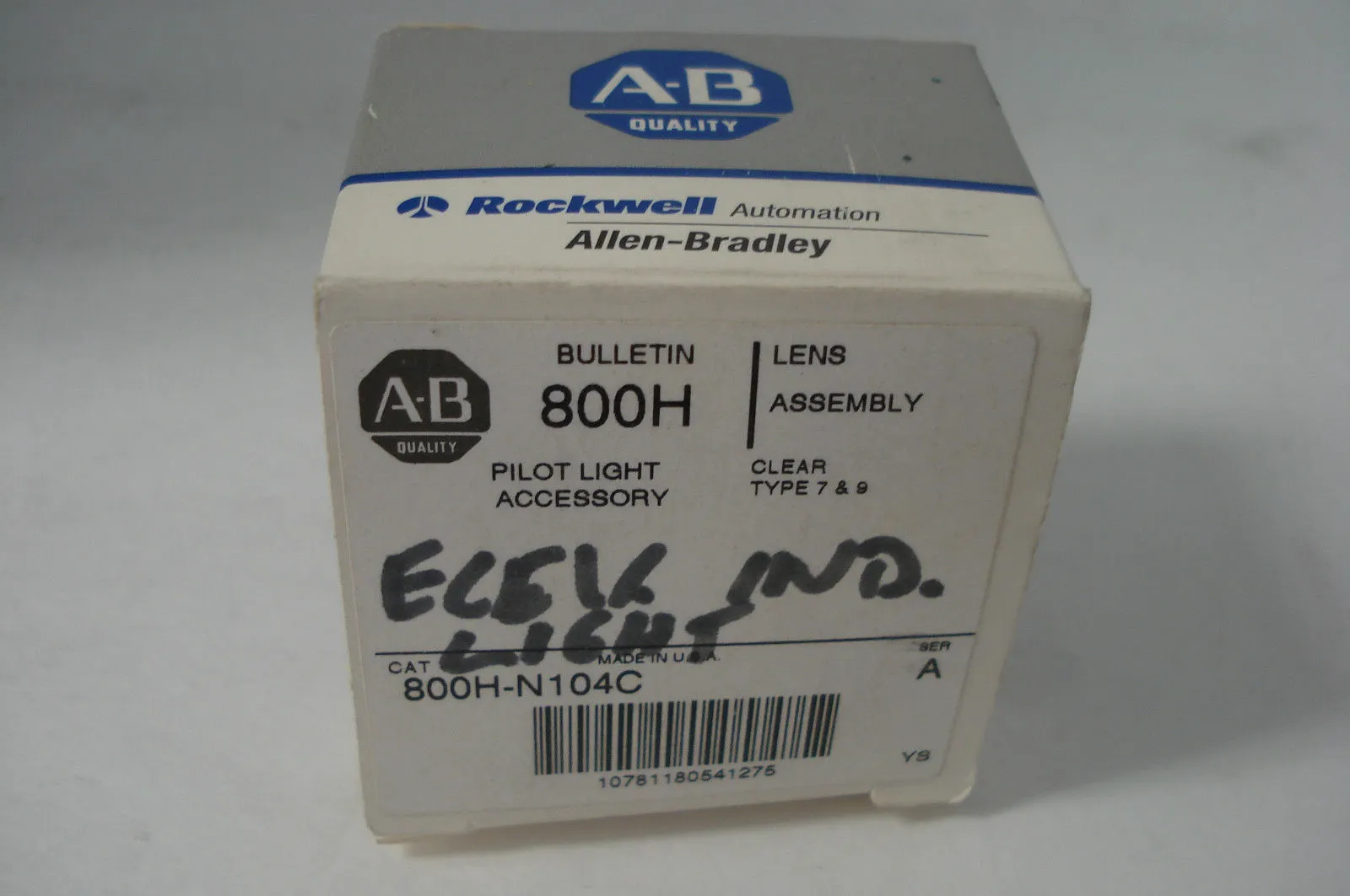 NEW ALLEN BRADLEY 800H-N104C PUSHBUTTON ACCESSORY 800HN104C