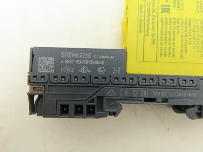 Used SIEMENS _UNKNOWN_ PLC Input & Output Indiana US | Arrow Industrial #1316692