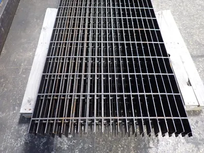 24" X 240" Mezzanine Grates