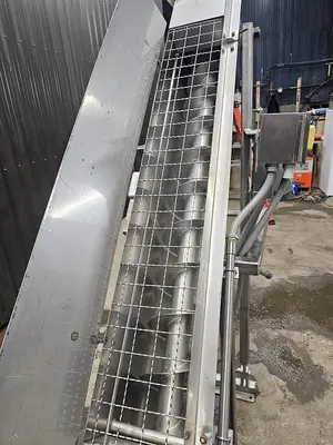Used Rietz Screw Conveyor, 8.5” diameter x 132” long, 304 Stainless Steel