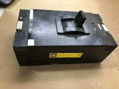 Square D 400A 3 Pole Molded Case Circuit Breaker 600VAC 250VDC