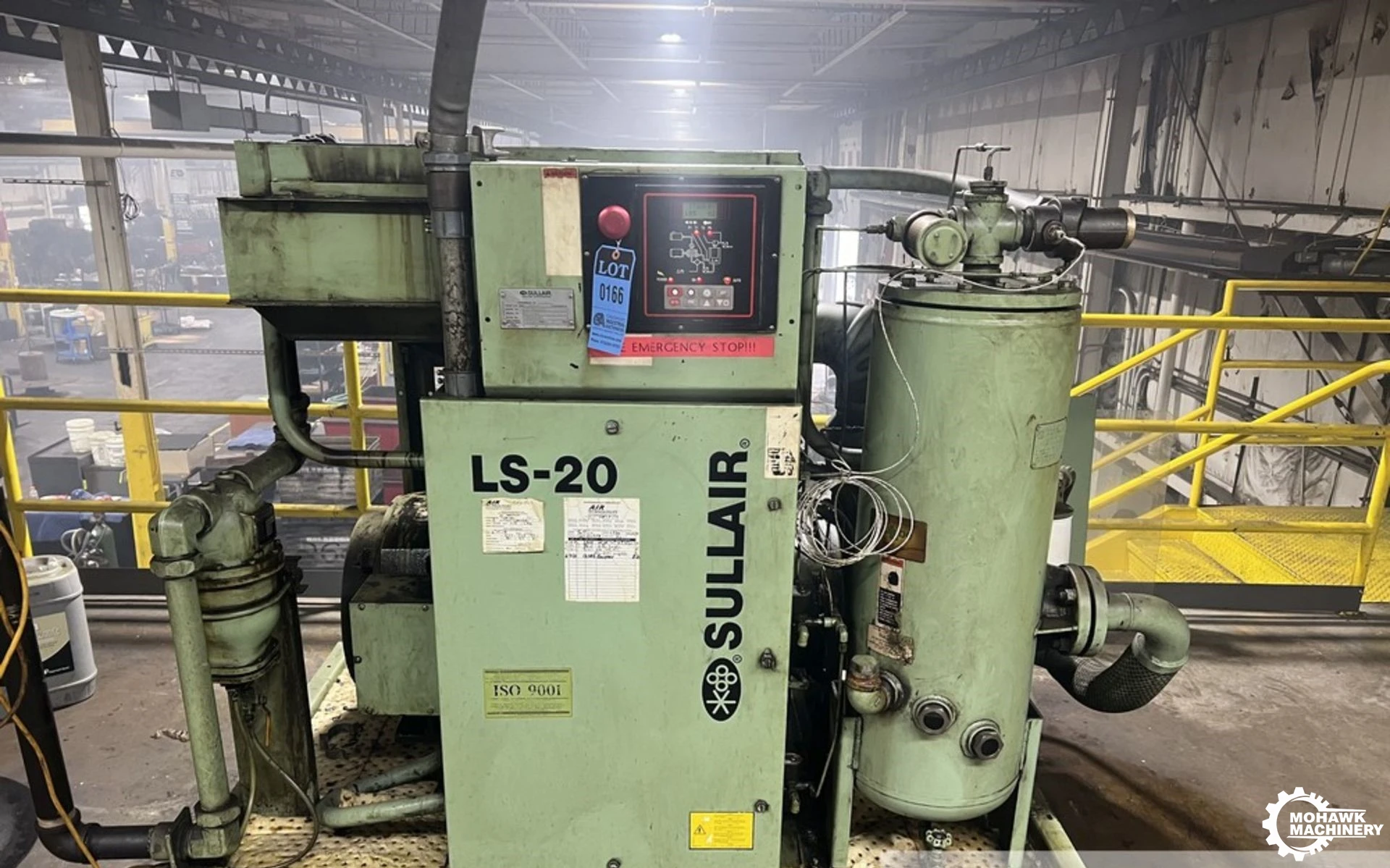 100 HP SULLAIR “LS20-100H/A/SUL” AIR-COOLED HORIZONTAL INDUSTRIAL AIR COMPRESSOR w/455 CFM FLOW RATE - R751-A125 INGERSOLL-RAND COMPRESSOR PACKAGE