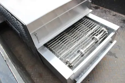 Bakers Pride APC18 Electric Countertop Commercial NSF Conveyor Oven