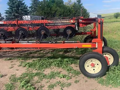 USED 2013 H & S BF1660