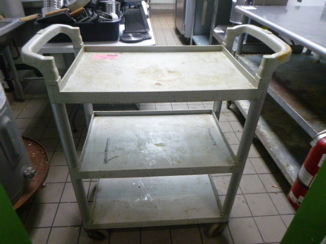 Cambro 3 Shelf Plastic Utility Cart