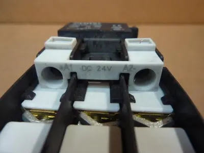 USED SIEMENS 3RA1326-8XB30-1BB4