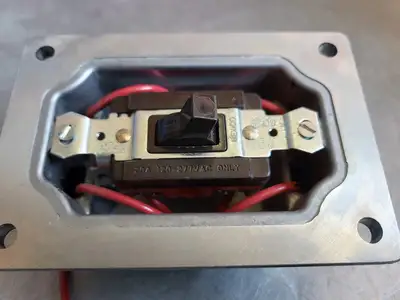 NEW CROUSE-HINDS DSFS934 SA