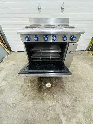 Imperial IR-6-E 36" Pro Series 6 Element Electric Range w/ Std. Oven 208V 3 Ph Refurbished