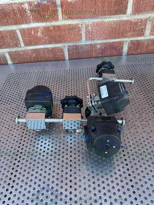USED 5 ITT PURE FLO .5-316L- RA20MAX 6 WAY DIAPHRAGM VALVE W/ 1/2" SANITARY FITTING