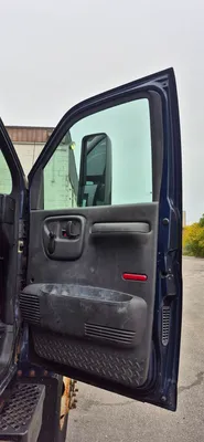 2005 GMC C7500 Dump Trucks | Platinum Group (27)
