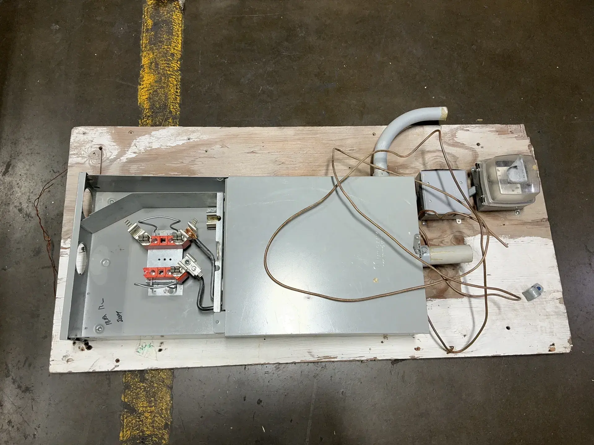 Used MILBANK _UNKNOWN_ Switchgears Ohio US | HGR 24 #1280272