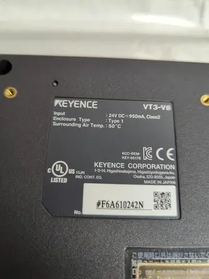 USED KEYENCE VT3-V8