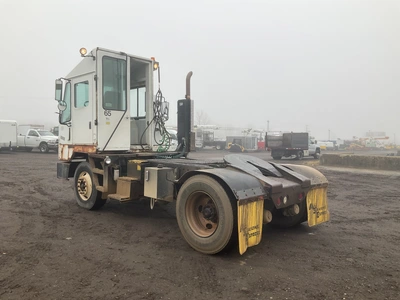 USED 2008 OTTAWA 4X2 YARD SPOTTER