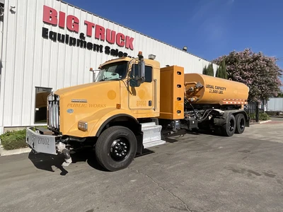 Used 2009 KENWORTH T800 Water Trucks California US | Big Truck & Equipment #1412298