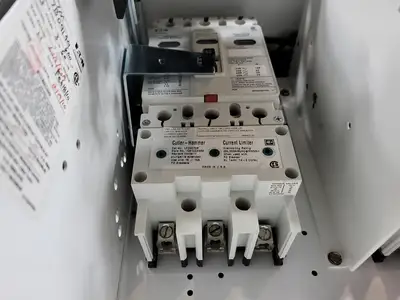 Used EATON HFD3060 Switchgears British Columbia CA | Lenmark #240435