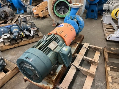 USED Goulds 3196MTi
