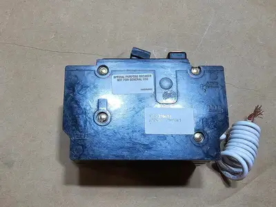 NEW ALLEN-BRADLEY 1492-MCEA215