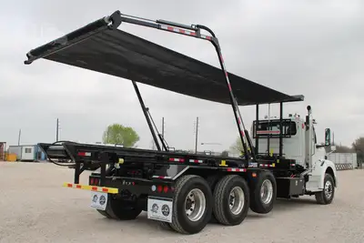 New | in-Stock 2026 INTERNATIONAL HX Rolloff Trucks Texas US | Roll Off Truck World #1491797