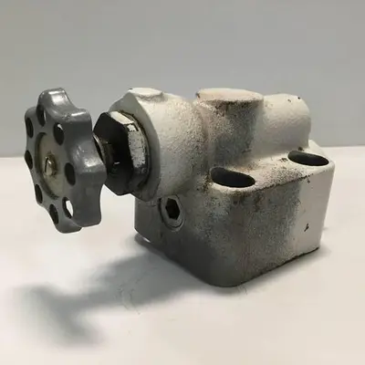 USED VICKERS CG03F15S81JAS75