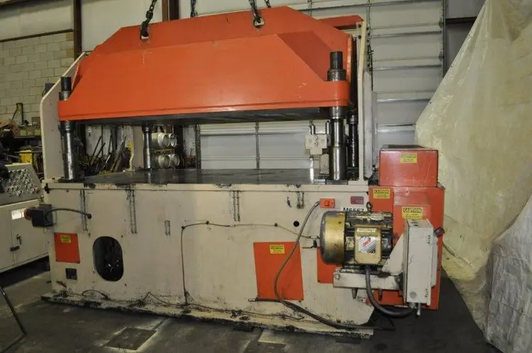Used 1999 BRADBURY 80 TON PRESS Cut-Off Presses | D & D Industries #438507