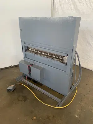 36" HYDRAULIC U-PANEL CORRUGATED CUT OFF PRESS. STOCK # 0846922