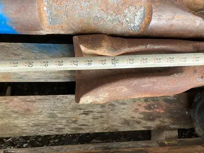 Used AFTERMARKET 5-5/8” X 27” CHISEL DRILL BIT Rock Drills Pennsylvania US | East West Machinery & Drilling #1417242