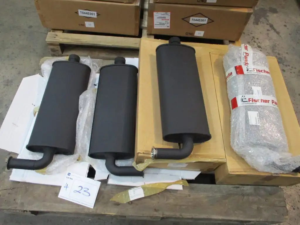 Used _UNKNOWN_ _UNKNOWN_ Muffler Equipment GB | Apex Group #1552028