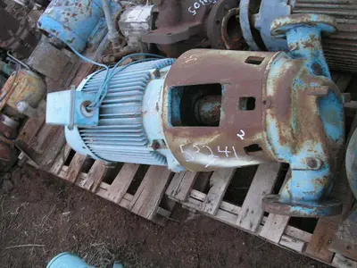 USED INGERSOLL RAND 4X3X8 VOC