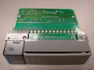 Allen Bradley 1746-IV32/C SLC 500 Input Module Used