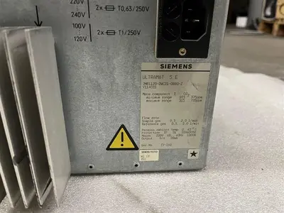 USED SIEMENS CONTINUOUS GAS ANALYZERS, ULTRAMAT 5E 7MB1120-2WC2