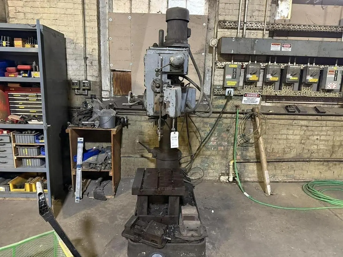 Used _UNKNOWN_ _UNKNOWN_ Radial Drills Pennsylvania US | Global Equipment International, LLC #1429672