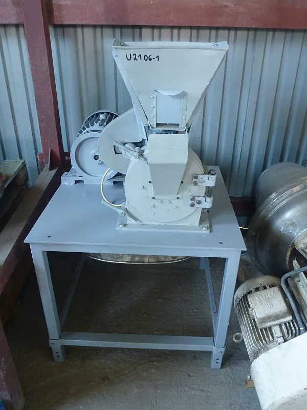 Polish Made Carbon Steel Turbo Mill 3 KW Motor