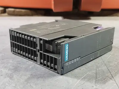 USED SIEMENS 6ES7 153-2BA00-0XB0