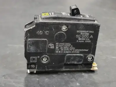 USED SQUARE D QOB150