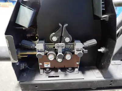USED ESAB WARRIOR FEEDDUEL 304